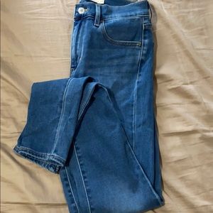 Levi’s 720 High Rise Super Skinny